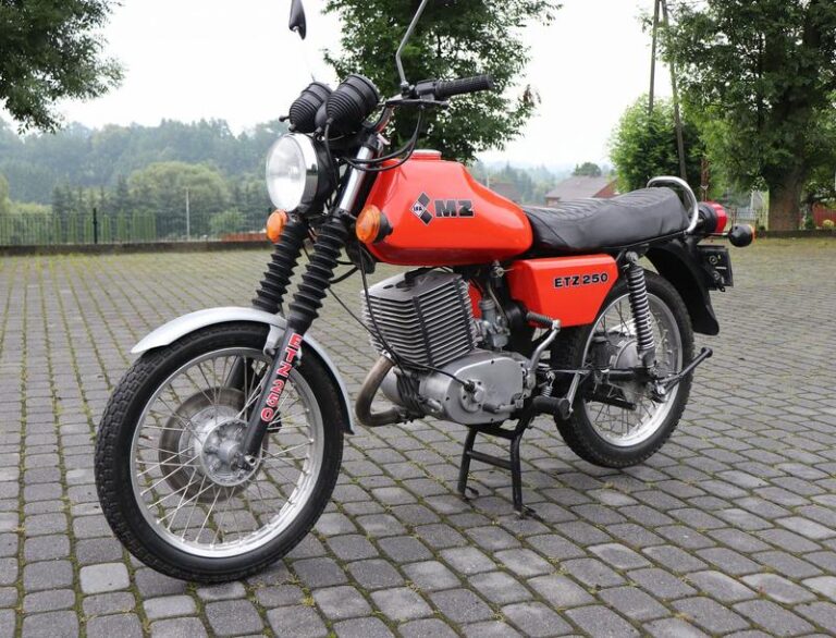 Ile pali mz 250? Odkryj prawdziwe zużycie paliwa tej legendarnej maszyny!