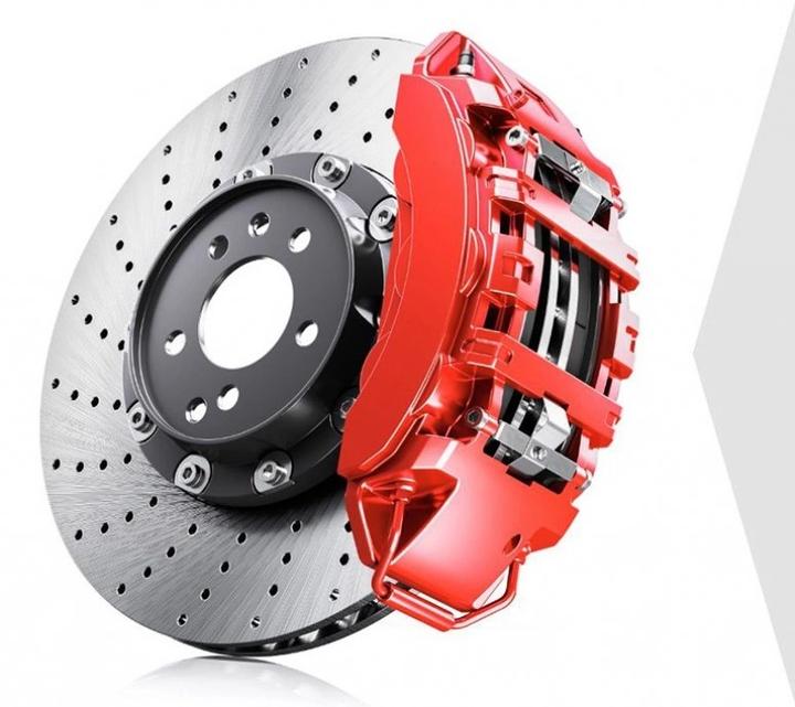 Jak samodzielnie sprawdzić hamulce w samochodzie i zwiększyć bezpieczeństwo na drodze