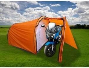 Idealny namiot na wyjazd motocyklem – jak dokonać najlepszego wyboru?