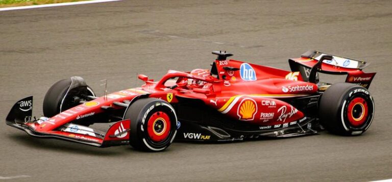 Tajemnice silników w F1: Co kryje się za mocą bolidów?