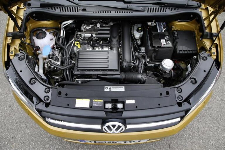 Benzyna czy diesel? Odkryj, co warto wiedzieć o silnikach tsi