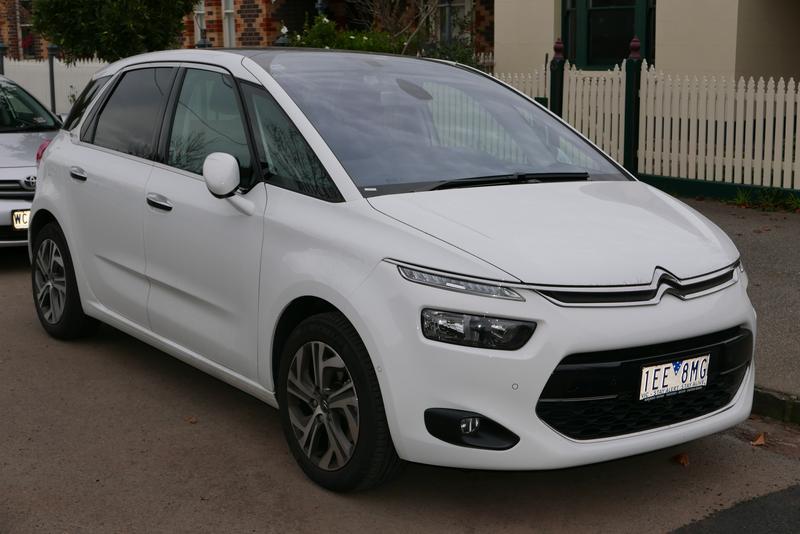 Odpowiedni akumulator do Citroena C4 Picasso 1.6 HDi – co warto wiedzieć?
