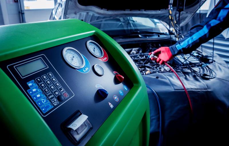 Serwis klimatyzacji w aucie