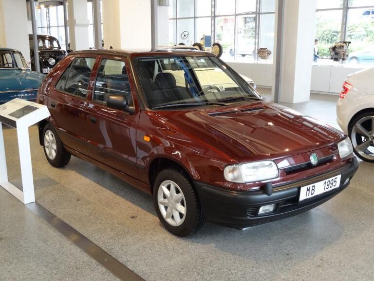 Ile pali Skoda Felicia? Sprawdzamy jej ekonomikę na trasie i w mieście